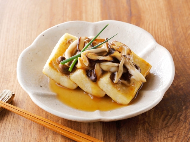 EHhs6fjMJqL1KWMREr31